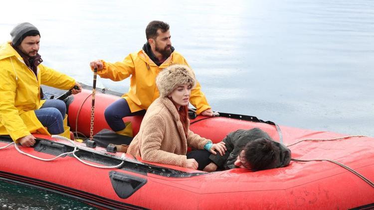 Kuzey Yıldızı İlk Aşk 28. yeni bölüm ne zaman? Kuzey Yıldızı İlk Aşk bu akşam var mı? Show TV yayın akışı