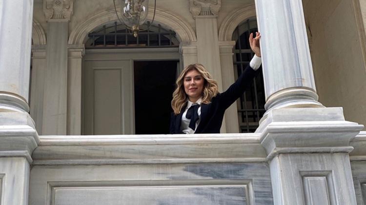 Yüksek Kültür Dünyasının Tutkulu Kadını