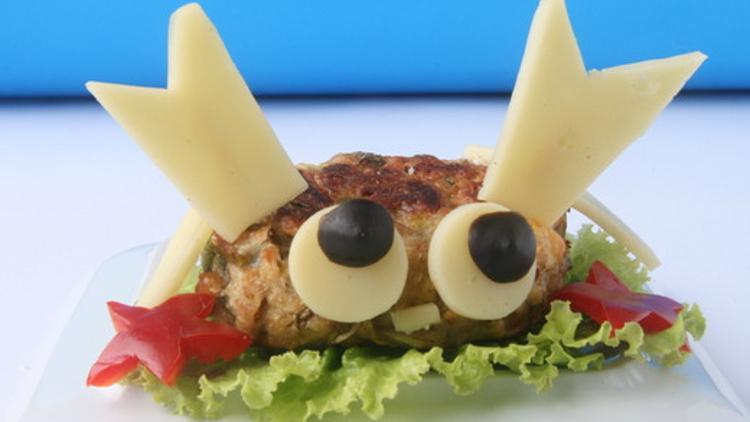 Çocuğunuza yapabileceğiniz sağlıklı bir yiyecek: Sebze burger