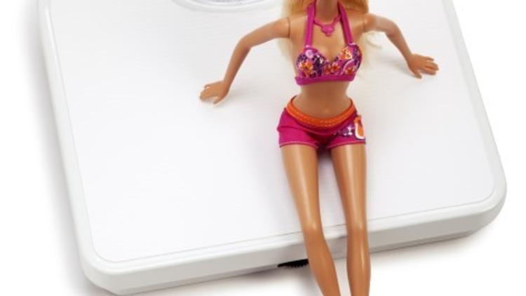 Barbie ve Külkedisi'ni suçlamayı bırakın artık!