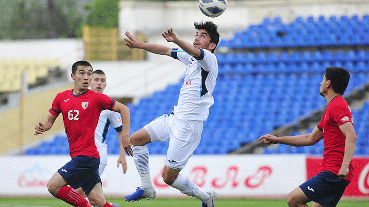 Tacikistan'da futbol maçları askıya alındı!