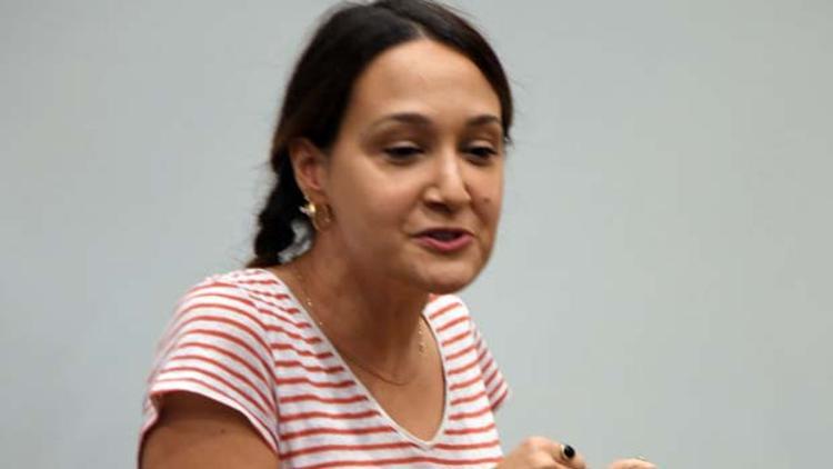 Gupse Özay: Sokakta kavga etmişliğim bile var
