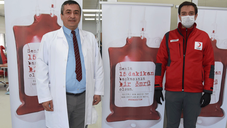 'Corona virüs nedeniyle kan bağışı azaldı, stoklar yarıya düştü'