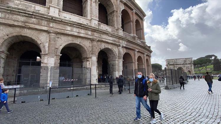 Roma'daki restoran sahipleri faaliyete geçmek istiyor