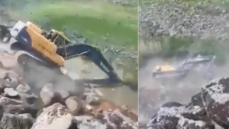 Kepçenin dereye devrilme anı kamerada