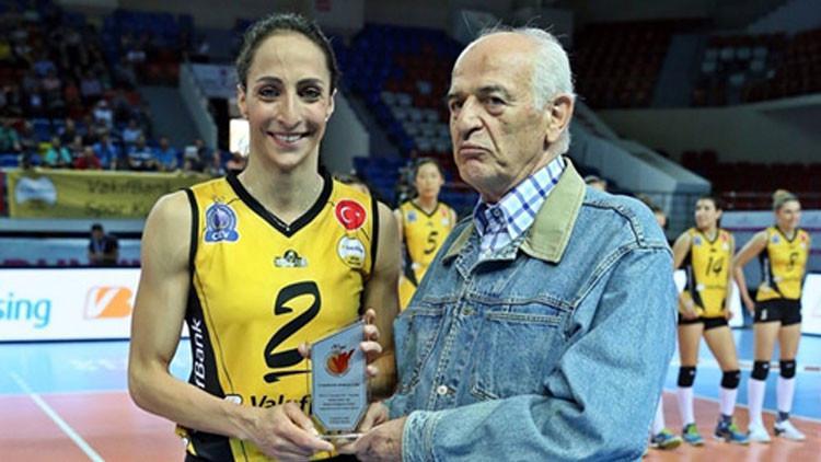 Son dakika: Eski milli voleybolcu Başaran Dölen vefat etti