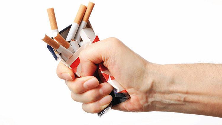 Sigarayı bırakmak kiloya sebep olmaz