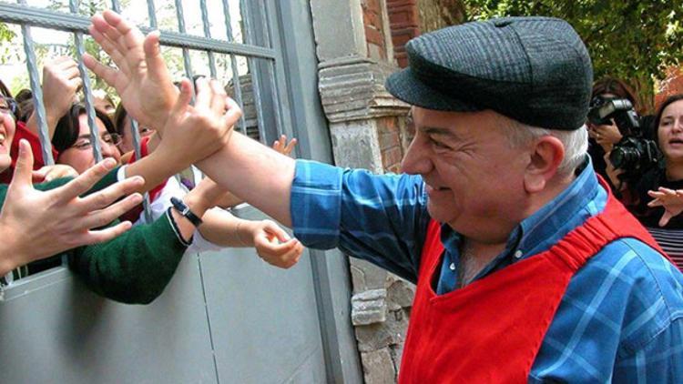 Hayat verdiği karakterlerle özdeşleşen oyuncu