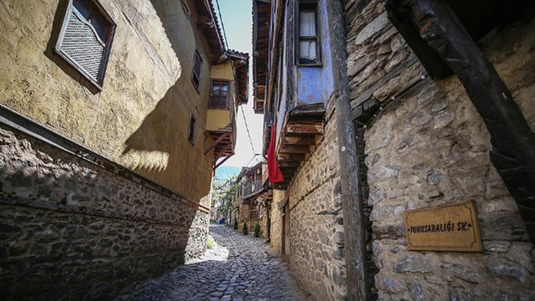Yedi asırlık Osmanlı köyünde 'sessiz' günler