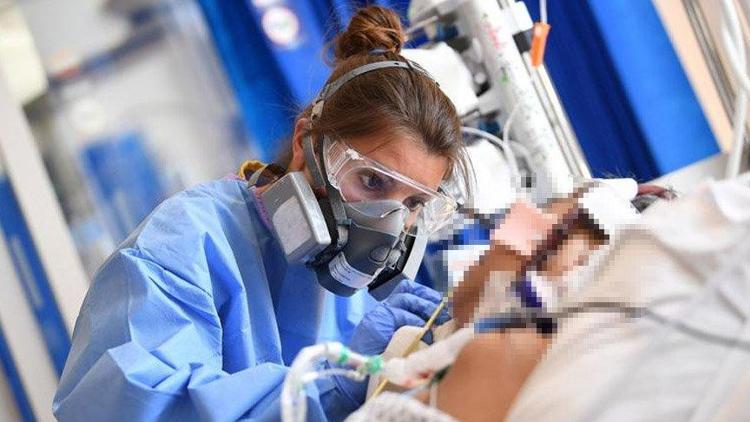 Dünyada corona virüs vakası 4 milyon 400 bini geçti