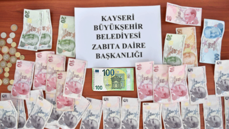 Kayseri'de dilencinin üzerinden 100 EURO çıktı