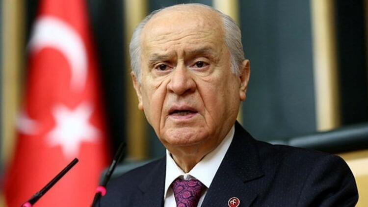 Bahçeli'den camide müzik yayınına sert tepki