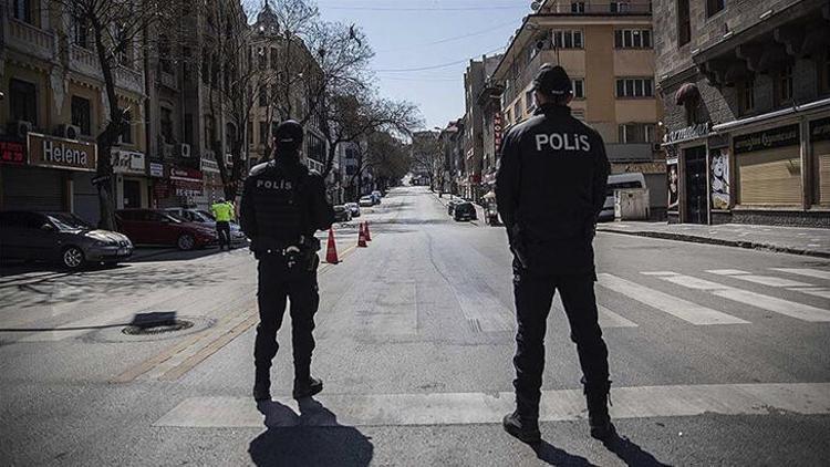 Son dakika! 81 ilde 4 günlük sokak kısıtlaması başladı