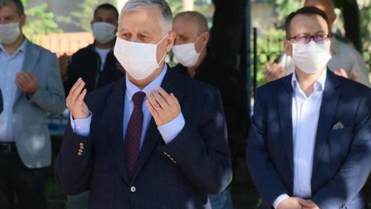 Kara Kuvvetleri Komutanı Orgeneral Dündar'ın annesi toprağa verildi