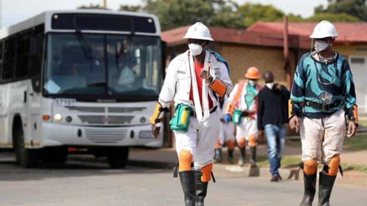 Dünya Sağlık Örgütü: Koronavirüs salgını Afrika'da "farklı bir seyre" işaret ediyor