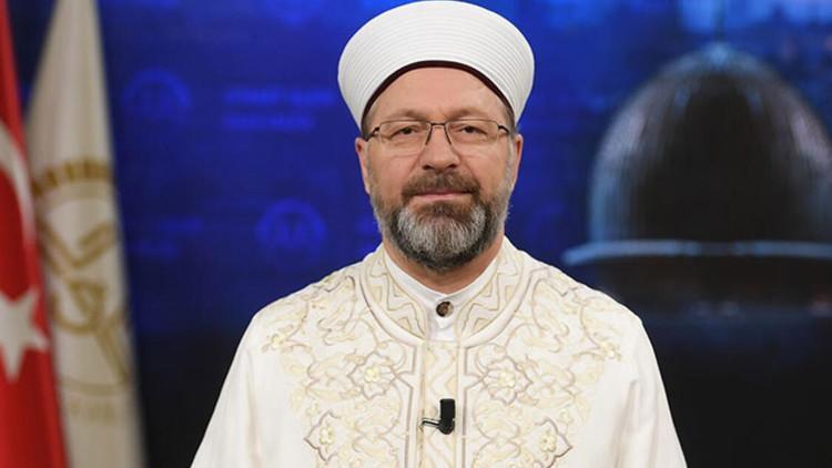 Diyanet İşleri Başkanı Erbaş'tan cuma namazı açıklaması