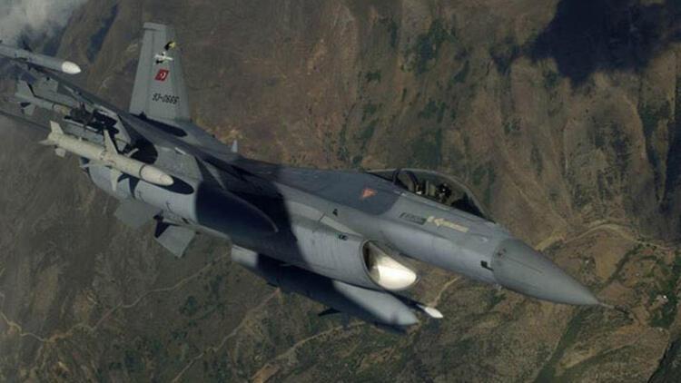Son dakika... Hakurk'ta keşif yapan 3 PKK'lı terörist etkisiz hale getirildi