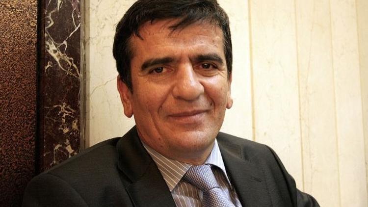 Bir zihin tarihi şakıması: Gömleği Yalnız