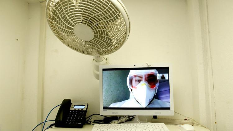 Meksika'da corona virüs nedeniyle son 24 saatte 447 kişi yaşamını yitirdi