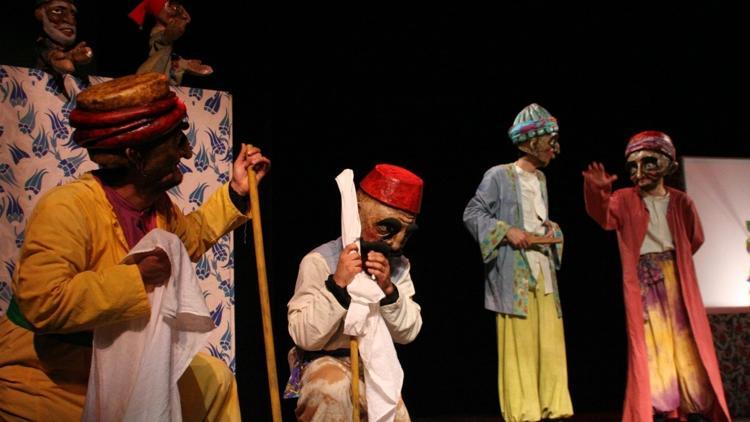 'Surname 2010' ekrandan izlenebilecek