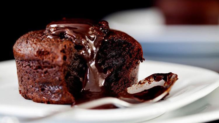 6 Kişilik Çikolatalı ve Hindistan Cevizli Sufle Tarifi