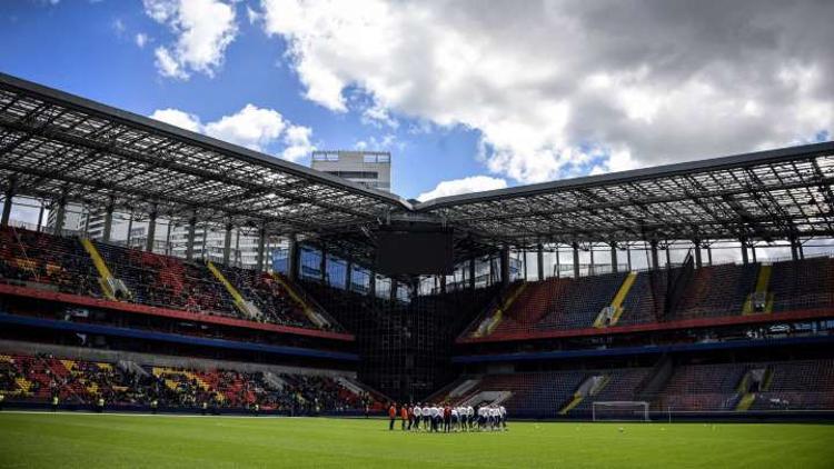 Rusya'da futbol karşılaşmalarına az sayıda seyirci izni