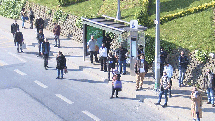 Bu sabah İstanbul... '2 saattir yolda bekliyoruz'
