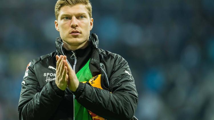 Alman futbolcu Alexander Bieler, eşinin soyadını aldı