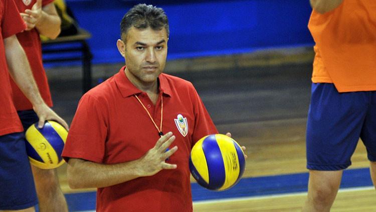 İnegöl Belediyespor, Levent Zoroğlu ile yeniden anlaştı
