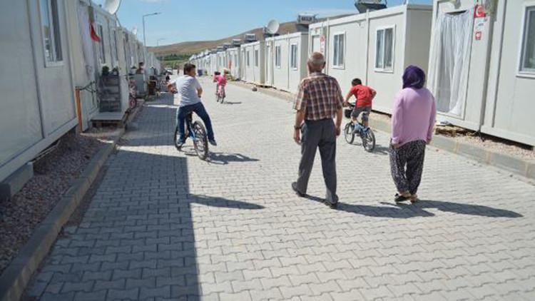 Elazığ'da konteyner kentlerde hayat normale dönmeye başladı