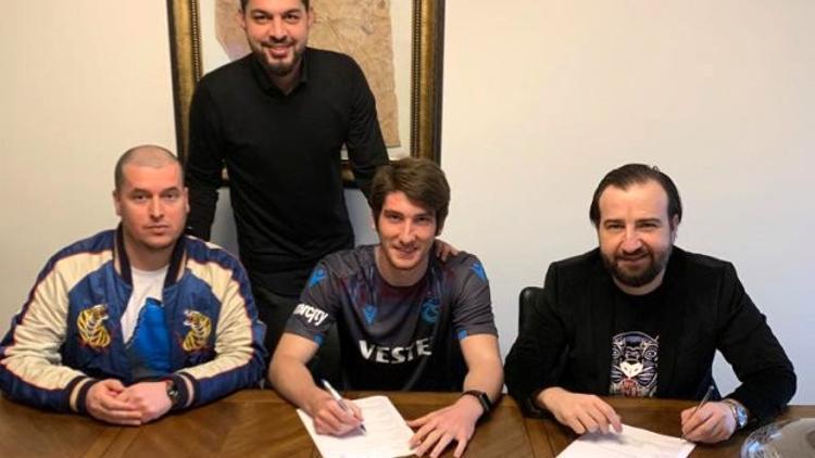 Trabzonspor'un yeni transferi Anıl Başaran Salah da olabilir Avdijaj da