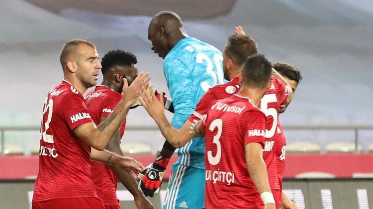 Sivasspor'da Petar Skuletic siftah yaptı!