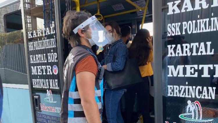 Kartal'da minibüslerde maske denetimi