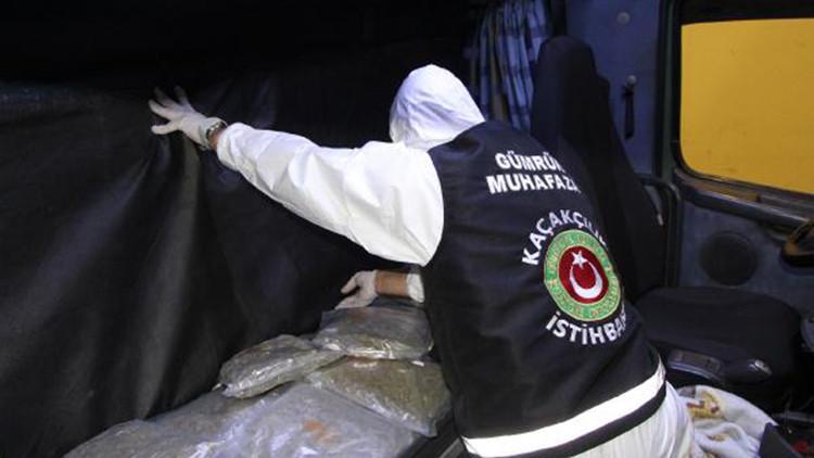 Kapıkule ve Hamzabeyli'de kaçakçılık operasyonları