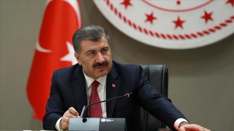 Koronavirüs kan gruplarına göre farklılık gösteriyor mu? Bazı kan grupları virüste daha mı riskli? Fahrettin Koca açıkladı
