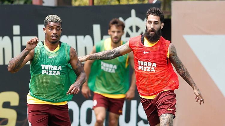Galatasaray'da Başakşehir hazırlıkları sürüyor