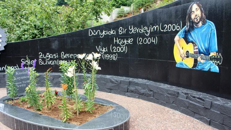 Kazım Koyuncu, 15'inci ölüm yıl dönümünde anıldı