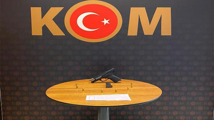 Çanakkale'de tefecilik operasyonunda gözaltına alınan 2 şüpheli adliyede