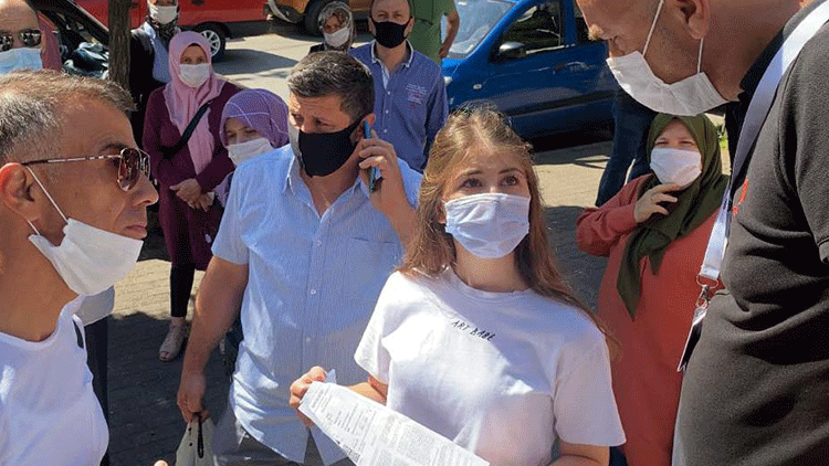 YSK'ye yanlış belgeyle geldi! Panik yaşadı