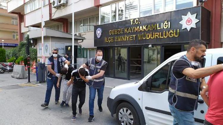 Silahla tehdit ettikleri kişilerin paralarını gasp eden 4 kişi yakalandı