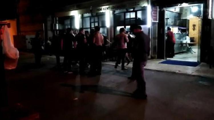 Mersin'de lokantaya silahlı saldırı: 4 yaralı
