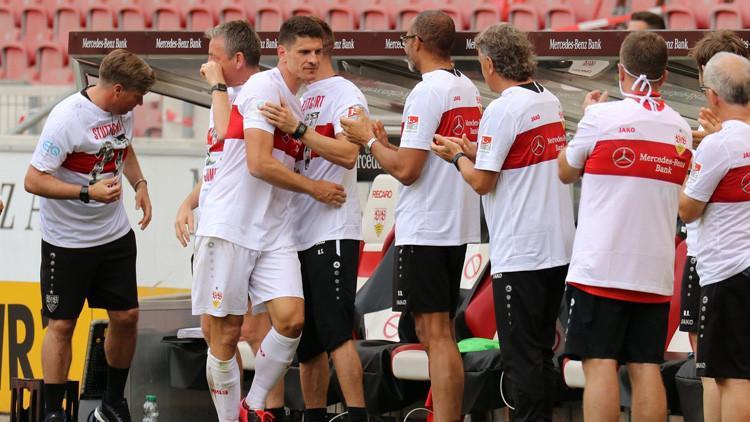 Stuttgart Bundesliga'ya yükseldi! Mario Gomez golle veda etti...