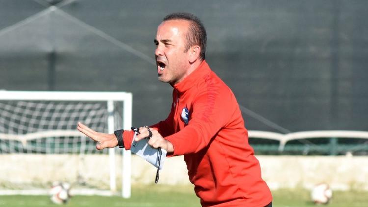 Mehmet Özdilek: "Erzurumspor inşallah gelecek yıl tekrar hak ettiği yerde olacak..."