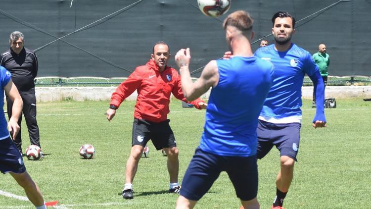 Mehmet Özdilek: "Bu çocuklar ve bu şehir bu şampiyonluğu hak ediyor..."