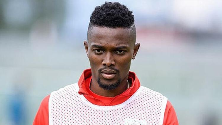 Bernard Mensah: "Biz başarılı olalım transfer sonra konuşulur..."