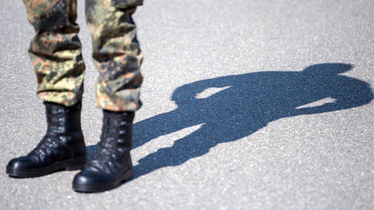 Aşırı sağcı askerde 17 isimlik liste ele geçirildi