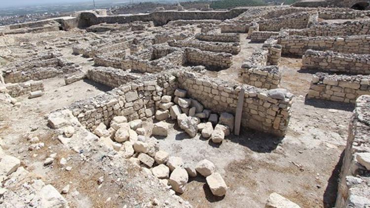 Tarihi Silifke Kalesi'nde sezon kazıları başladı