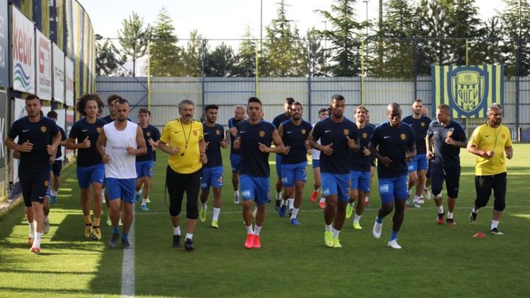 Ankaragücü, Alanyaspor hazırlıklarını sürdürdü