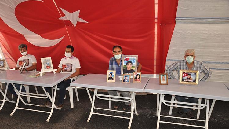 HDP önündeki eylemde 302'nci gün