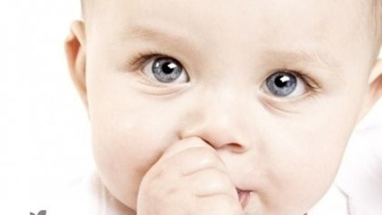 4-6 Aylık Bebeğin Görme Becerileri Artıyor